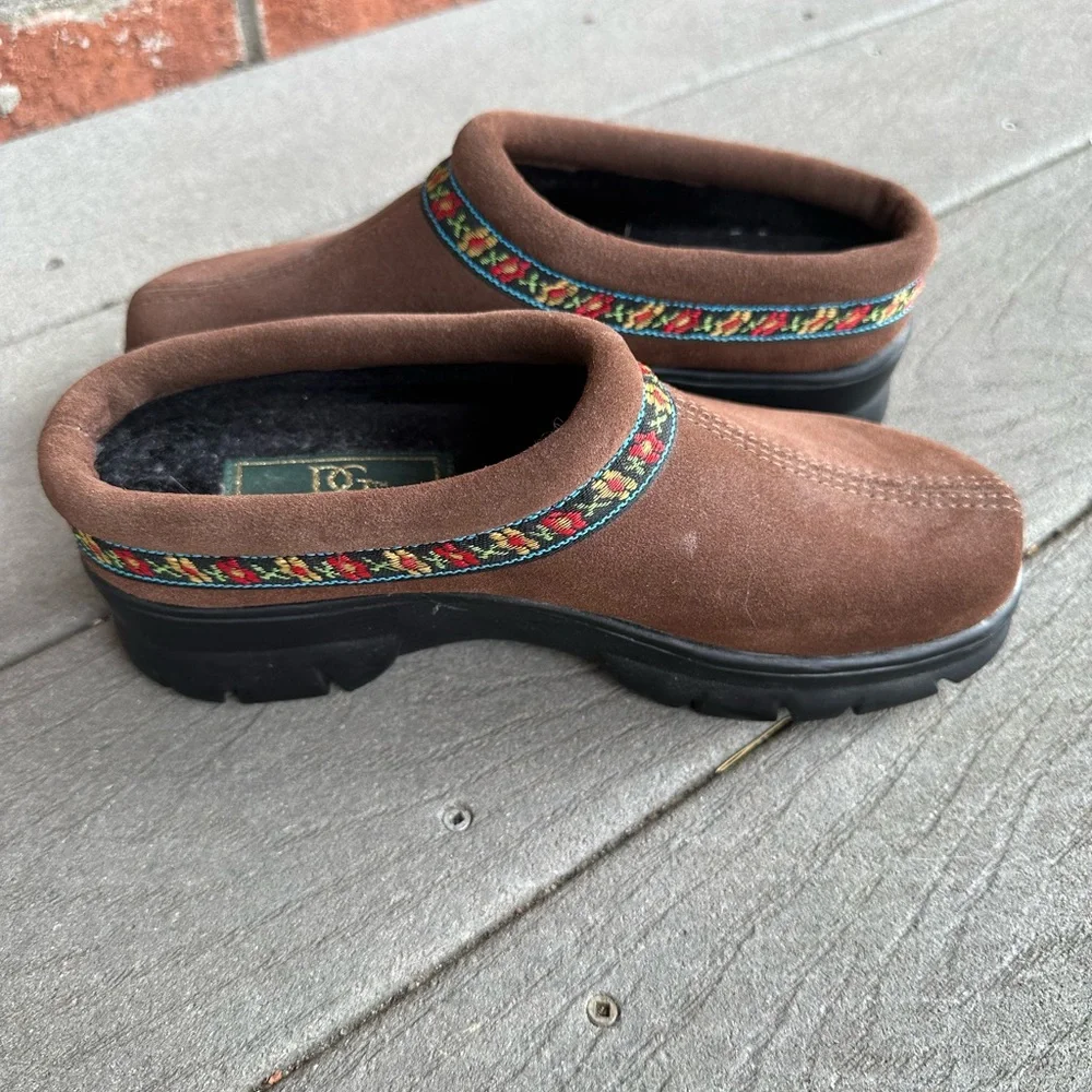 EUC Daniel Green suede clogs - Picture 3 of 8